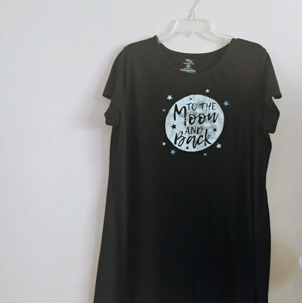 Secret Treasures Moon Graphic Sleep Shirt Black White L–XL